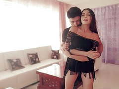 Cumshotti presents: Ruma sharma hot body