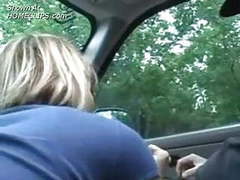 Cumshotti presents: Car handjob m27