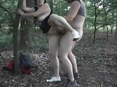 Cumshotti presents: Dreilochstute outdoor - german