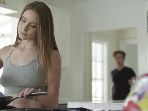 Cumshotti presents: Step sister laney needs it that way too