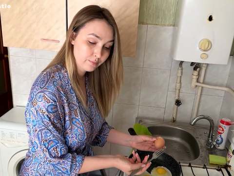 Cumshotti presents: To the surprise of the stepson, the stepmom's pussy turned out to be as narrow as the sex doll's pussy