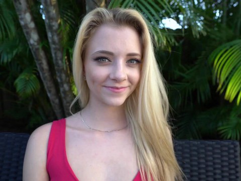 Cumshotti presents: Blonde neighbor riley star wants into the pool and offers her pussy