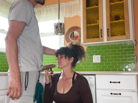 Cumshotti presents: Stepmom caught and continued on facetime