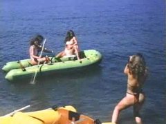 Cumshotti presents: Naughty classic porn fuck video