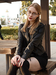 Cumshotti presents: Freda Motten Smoking Kills